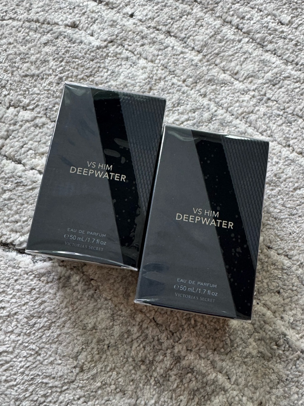 Victoria Secret- VS him deepwater fragrance